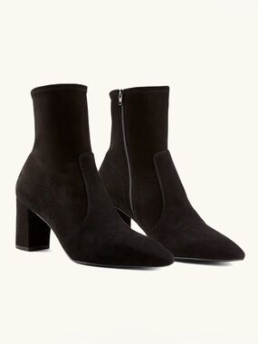 Inez Paz 70 Stretch boots in Black Suede in size 7.5 M